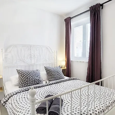بيت ضيافة Room Boutique Rooms