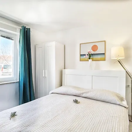 Boutique - With Pool Guest house *