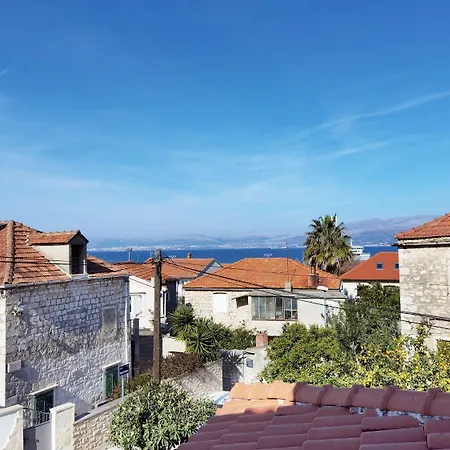 Boutique - With Pool Guest house *